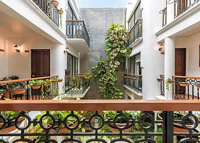 Banana Boutique Hotel 3*