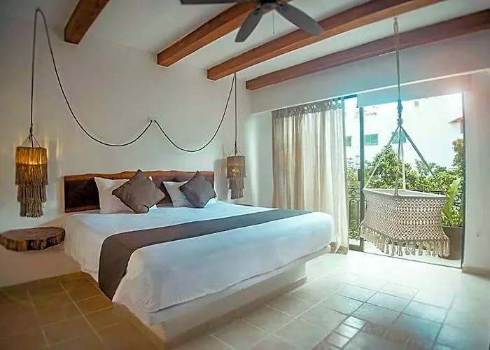 Hotel Banana Boutique 3*